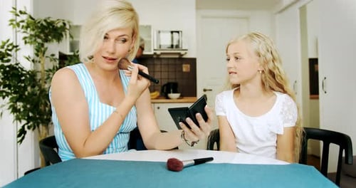 Mutter-Tochter-Make-up