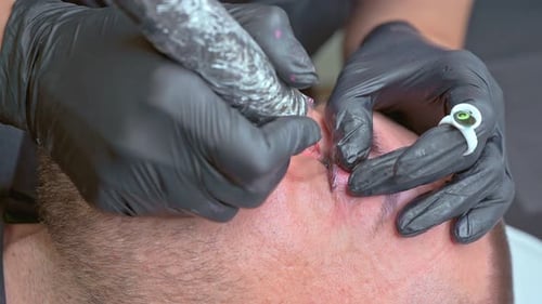 Permanent Eyelid Makeup for Handsome Man