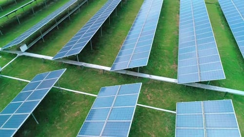 Orbitalaufnahme der Solarzelle der Solaranlage von Solarmodulen