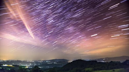 4K Timelapse Milky Way with Storms Startrail Cumul