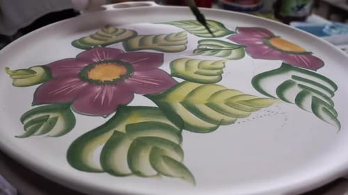 Porcelain Plate Flower And Leaf Design Imitation