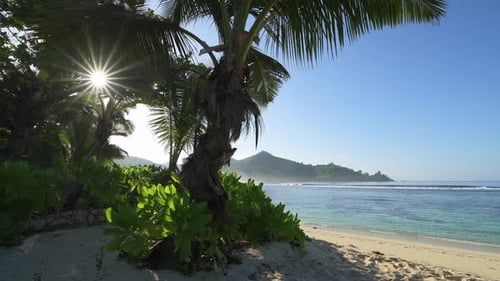 Leerer Strand, Baie Lazare, Mahe, Mahe Island, Seychellen, Indischer Ozean