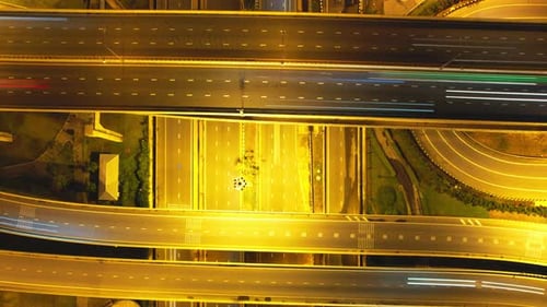 4K : Hyperlapse ou Dronelapse Vue de dessus des carrefours routiers