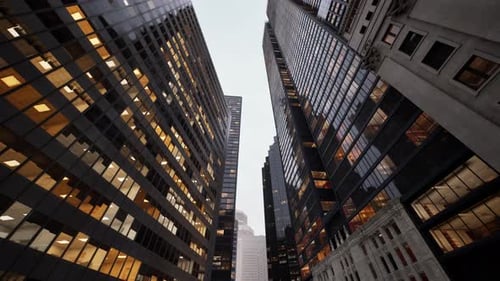 Arquitectura urbana moderna de rascacielos contra el cielo