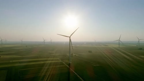 Éoliennes produisant de l'énergie alternative