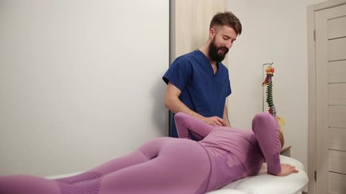 Nackenschmerzen Chiropraktik Rückenanpassung