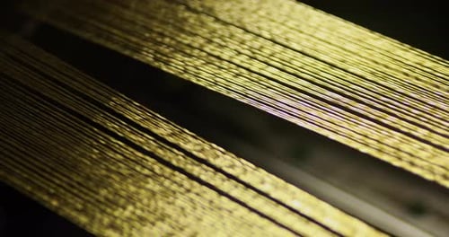 Steel Wire Strings Moving 2