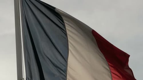 Flagge auf Frankreich im Wind