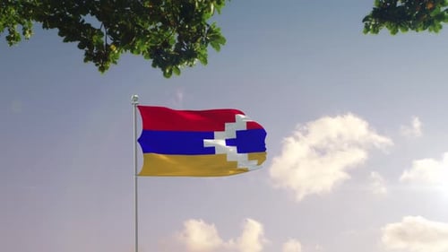 Drapeau de la République du Haut-Karabakh avec ville moderne
