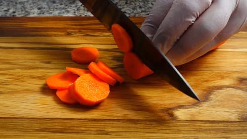 The Cook Cuts Carrots 7