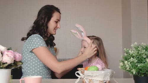 Familienurlaub zu Ostern und Kinderkonzept