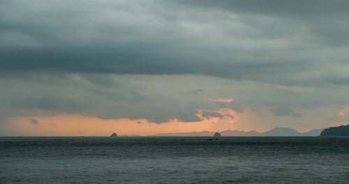 Timelapse of Light Rays Over the Sea or Ocean at Sunset