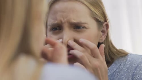Girl Upset About Blackheads on Nose, Oily Skin on T-Zone, Hormone Imbalance