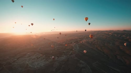 Los globos aerostáticos vuelan con el aire