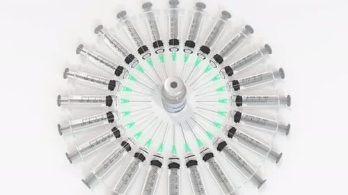 3D Animation of Syringes and Vaccine Vial