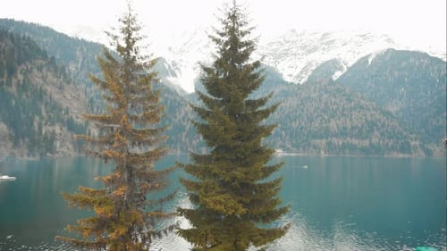 Timelapse View Majestic Mountain Lake Ritsa, Abkhazia