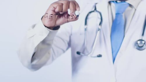 El doctor escribe para obtener resultados