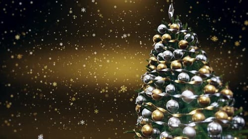 Weihnachtsbaum mit glänzenden Lichtern und goldenem Hintergrund