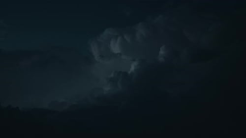 Großes Gewitter in den Wolken