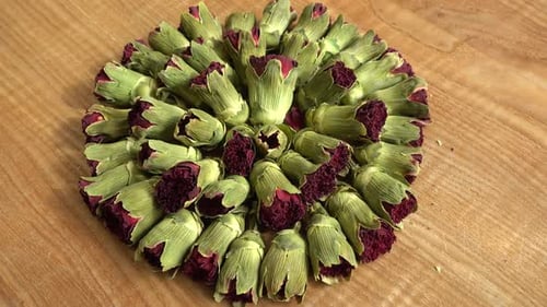 Thé issu de fleurs de Dianthus arides.