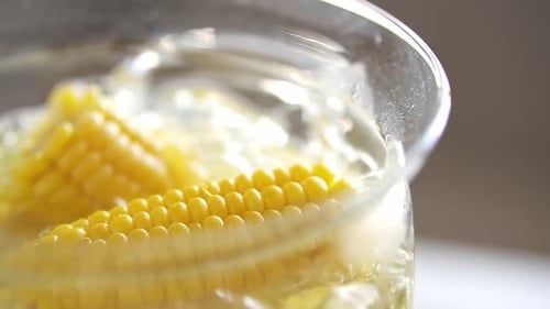 Corn Boiling in Water, Cooking Preparation