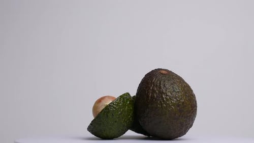Avocado 22