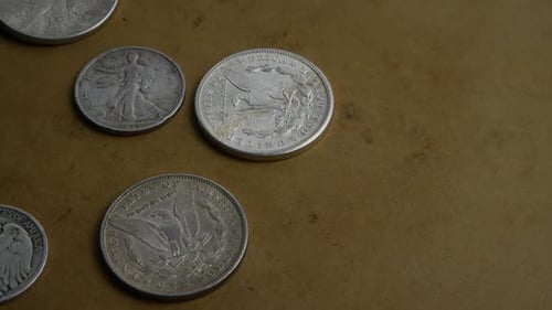 Foto rotativa filmagens de moedas americanas antigas - MONEY 0068