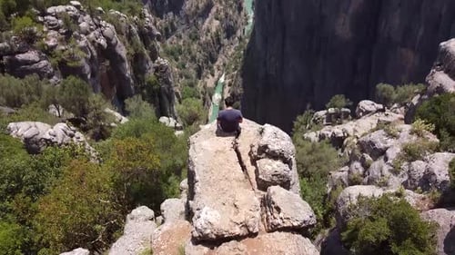 canyon et rivière
