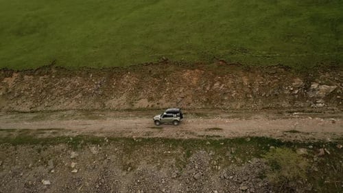 Off Road Tourist Car Rides Offroad in the Highlands