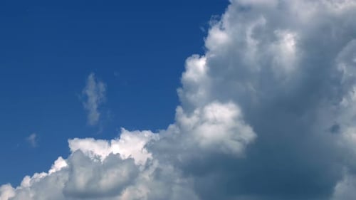 Bright Clouds Time Lapse 2