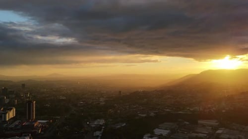 Sunrise time lapse, the sky at dawn