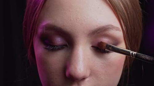 Professional Make Up