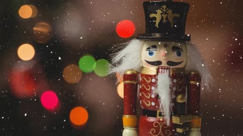 Fallender Schnee mit Nussknacker Weihnachtsdeko