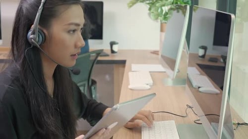 Kundenservice mit freundlichem, geschäftsfreundlichem Callcenter und Betreiber für Support-Kunden.