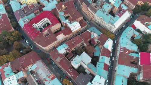 Flying Over the Roofs of the Old City