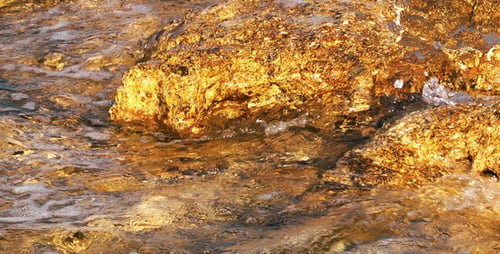Felsen in der Nähe des Meeres 3