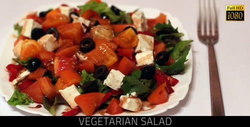 Fresh Salad with Tomatoes, Olives, and Feta