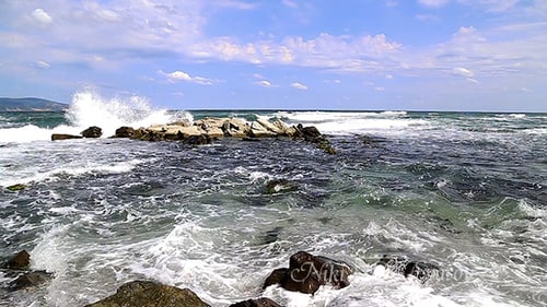 Wellen am Rocky Beach
