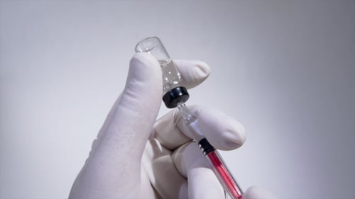 Preparing an Injection