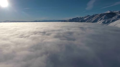 Über den Wolken fliegen