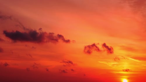 Goldener Sonnenaufgang