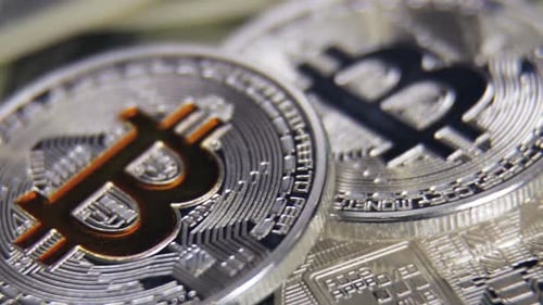 Bitcoin BTC, la nouvelle crypto-monnaie virtuelle sur Internet