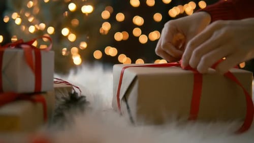 Geschenkverpackung für Weihnachten und Neujahr