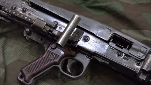 German Machine Gun MG 42