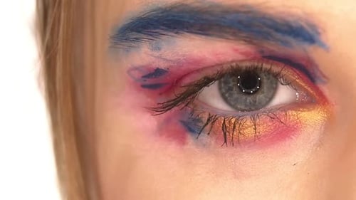 Eye Opens with Bold Artistic Makeup