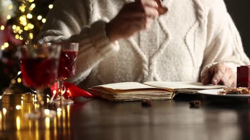 Cozy Christmas Eve Reading and Snacks