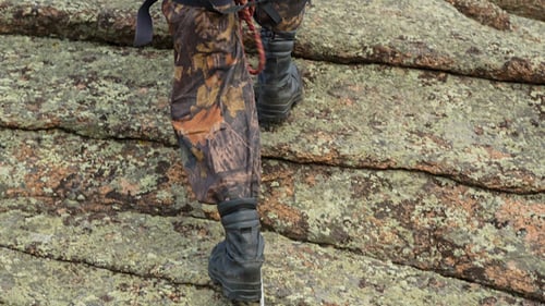 Man Trains to Conquer the Rock