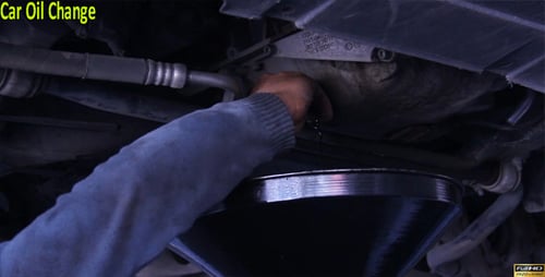Cambio de aceite del automóvil