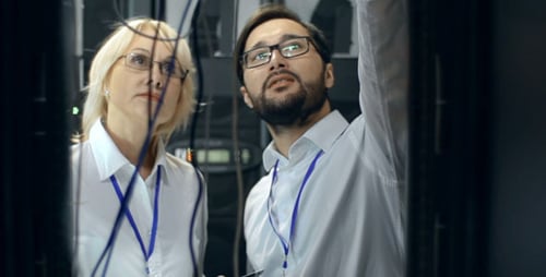 Inspektion des Datenspeicherraums