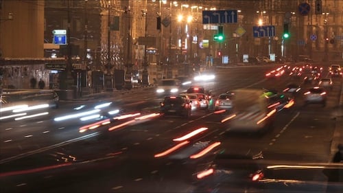 Nachtverkehr in der Stadt